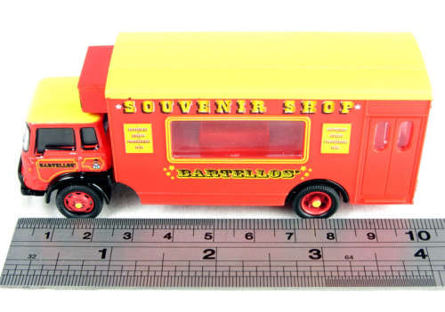 Hornby R7047 "Bartellos' Big Top Circus" Circus Mobile souvenir Shop  - 1:76 00 Scale