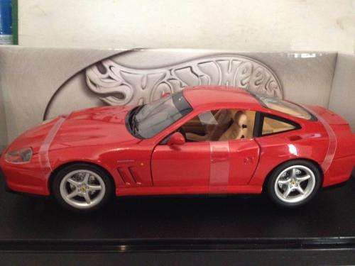 Hotwheels - Ferrari 550 Maranello Red 1:18 Scale
