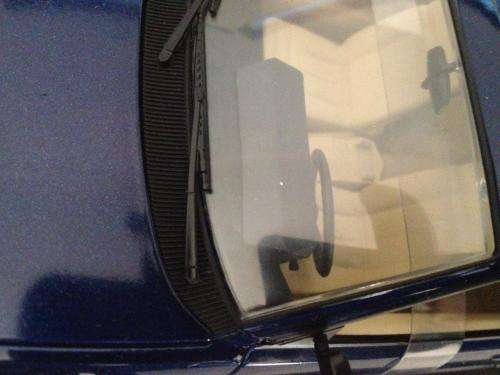 Hotwheels - Ferrari Mondial 8 1:18 Scale