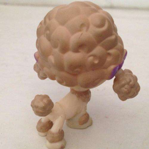 Littlest Pet Shop LPS Character No 9 +-5.cm