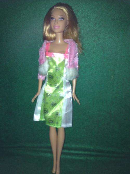 Barbie Mattel Doll 2011