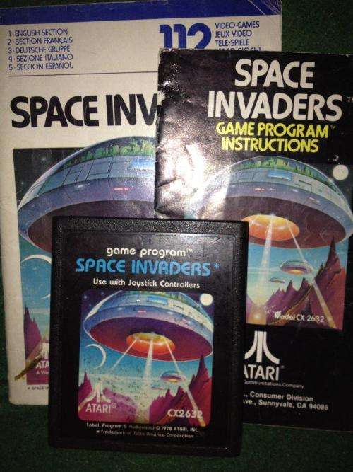 Atari - Space Invaders with booklets