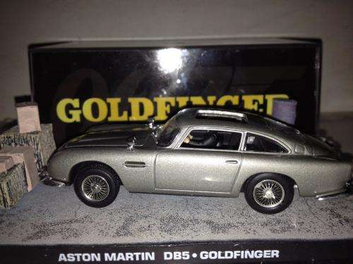 Aston Martin DB5 - Goldfinger - James Bond Car Collection no25 1:43 Scale Die Cast