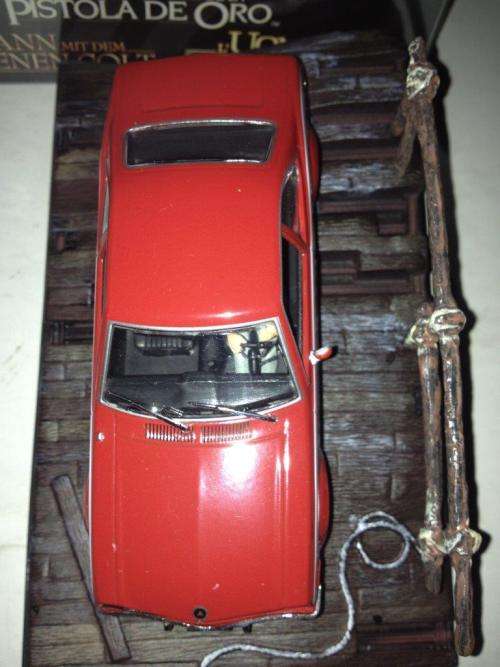 AMC Hornet - The Man With The Golden Gun - James Bond Car Collection no28 1:43 Scale Die Cast