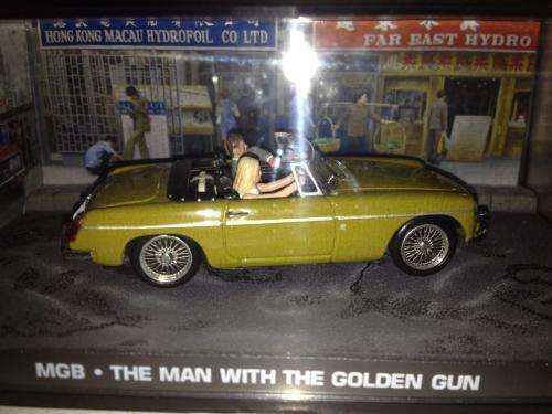 MGB - The Man With The Golden Gun- James Bond Car Collection no19 1:43 Scale Die Cast