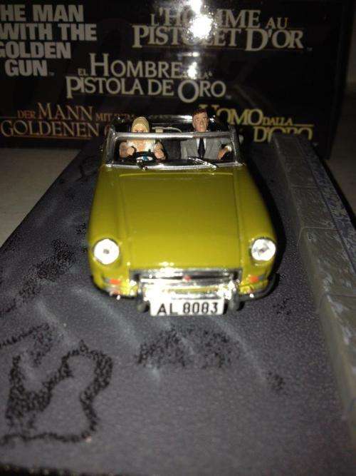 MGB - The Man With The Golden Gun- James Bond Car Collection no19 1:43 Scale Die Cast