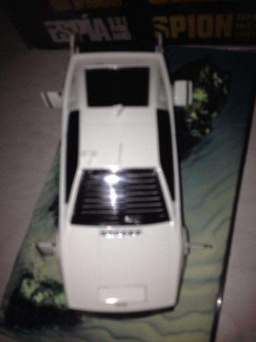 Lotus Esprit - The Spy Who Loved Me - James Bond Car Collection no3 1:43 Scale Die Cast
