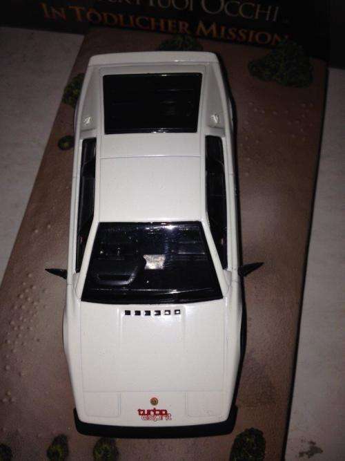 Lotus Espirit Turbo - For Your Eyes Only - James Bond Car Collection no68 1:43 Scale Die Cast