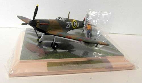 Corgi - Supermarine Spitfire Mk1 - Raf FLT LT Adolf "Sailor" Malan