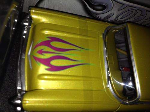 Hotwheels - 1957 Chevy 1:18 Scale