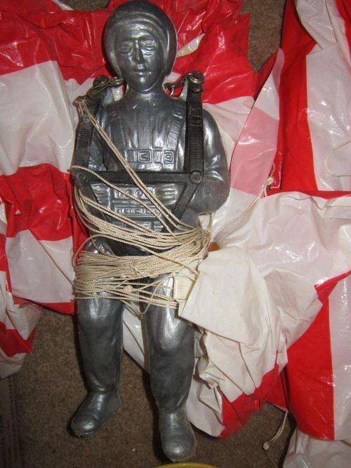 Vintage Parascensional - Made in Italy - With additional man - Very Rare