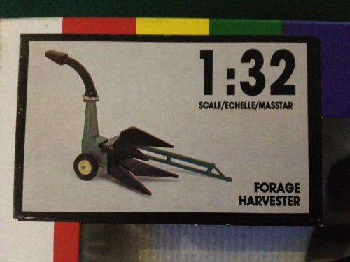 Britains - Forage Harvester  - 1:32 Scale Made in England
