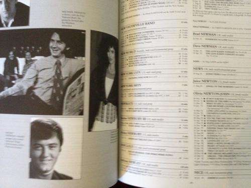 Book - Guinness British Hit Singles 9th Edition - Soft Cover 432 pages