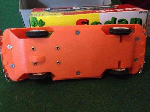 Vintage - Sedan Friction Sedan PF175 (beetle) Circa 1975 Red Apple company (MIB)