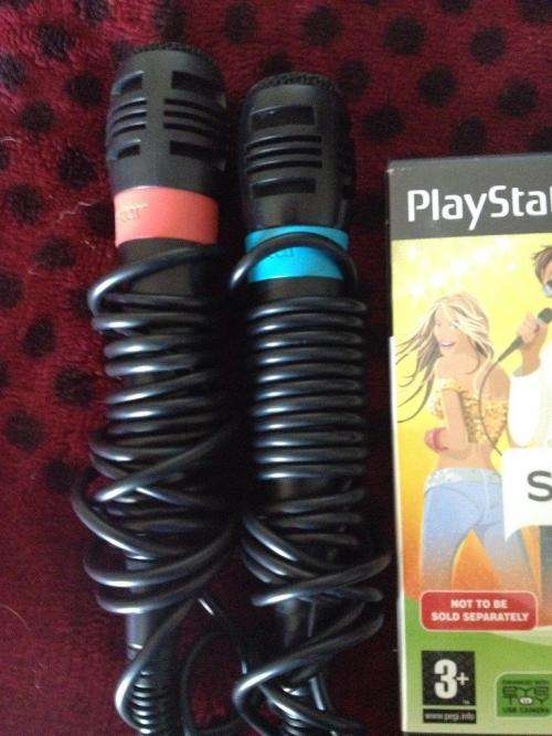 PS2 - Official Sony Singstar Microphones with USB adaptor + Singstar Popworld