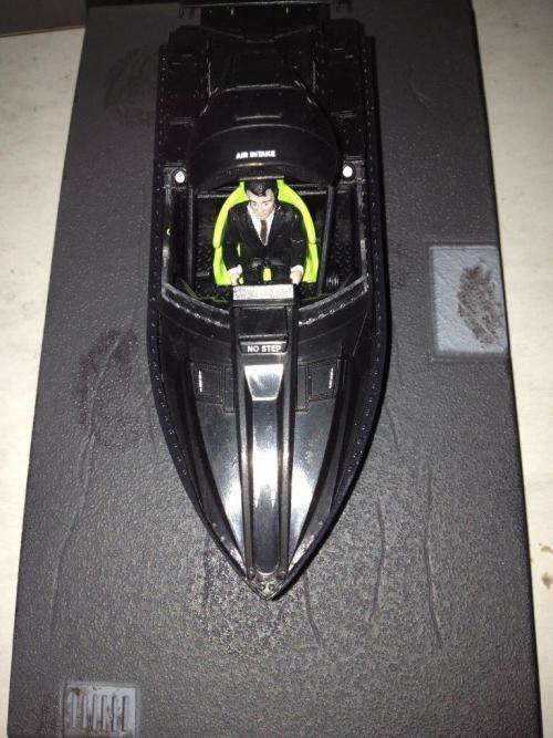 Q Boat  - World is not enough - James Bond Car Collection 1:43 Scale Die Cast