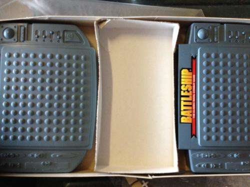 Battleship - The Classic Naval Combat Game - Milton Bradley Hasbro Made in USA