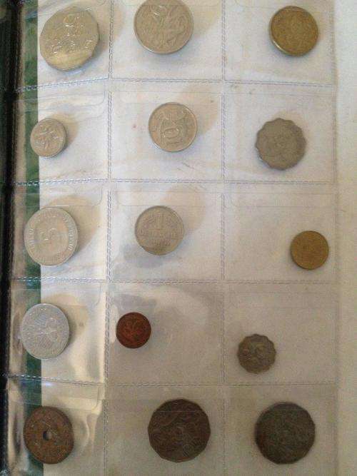 2 Coin Albums + 200 coins - see pics