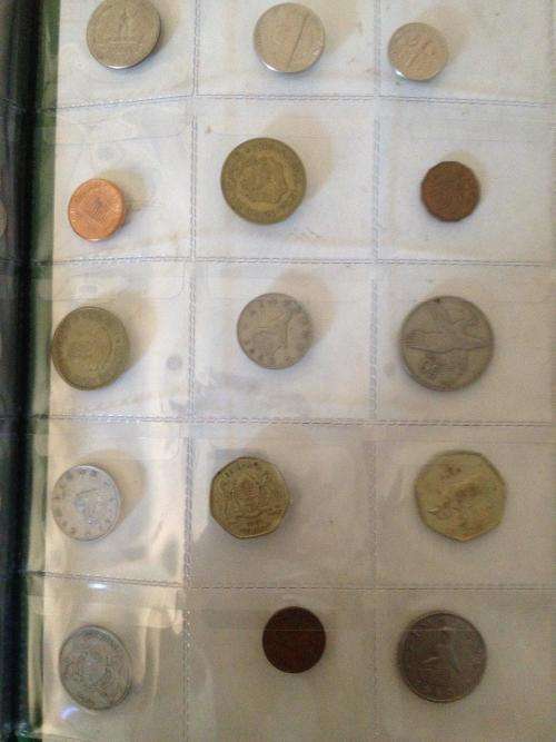 2 Coin Albums + 200 coins - see pics