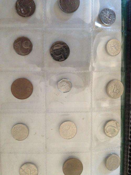 2 Coin Albums + 200 coins - see pics