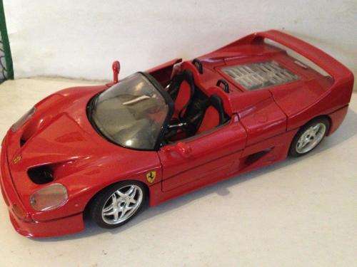 Bburago -  Ferrari F50 - Made In Italy 1:18 Scale