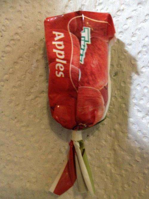 Checkers LITTLE SHOP 1 Tru - Cape Apples Pears