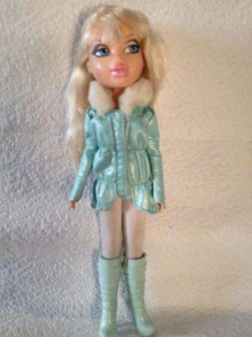M.G.A Bratz Doll 2001