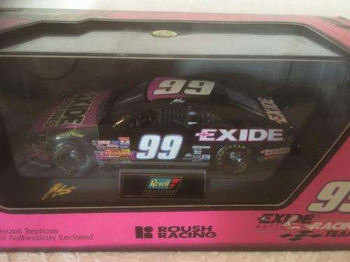 Revell - 1997 Exide Ford Thunderbird Nascar - Jeff Burton (Ltd Edition 7512 Pieces made) 1:43 Scale