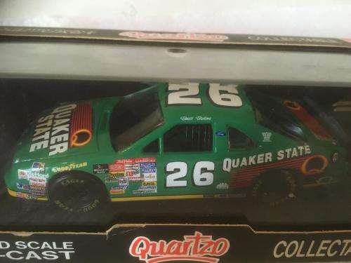 Quartzo - Ford Thunderbird Quaker State Nascar - Brett Bodine 1:43 Scale