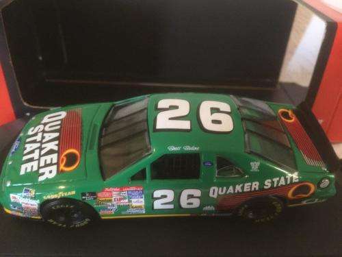 Quartzo - Ford Thunderbird Quaker State Nascar - Brett Bodine 1:43 Scale