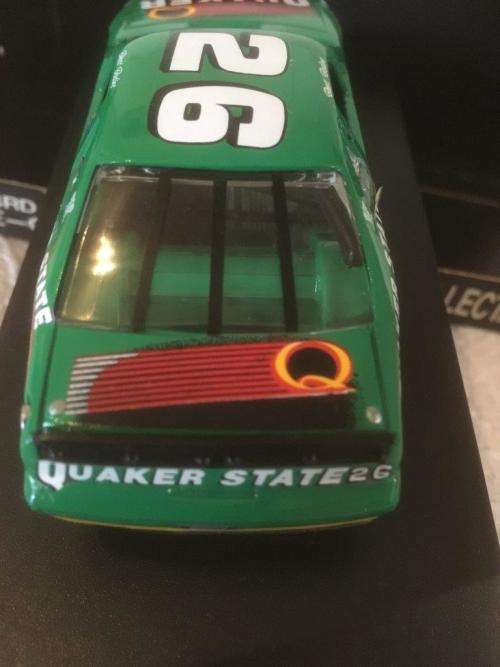 Quartzo - Ford Thunderbird Quaker State Nascar - Brett Bodine 1:43 Scale