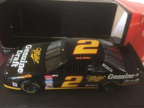 Quartzo - Ford Thunderbird Miller Nascar - Rusty Wallace 1:43 Scale