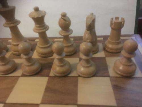 Ulbrich Wooden Chess set, carry case and fold away wooden board