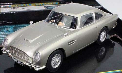 Scalextric  Aston Martin DB5 - Goldeneye - Limited Edition "3500 units made"1:32 Scale (new)