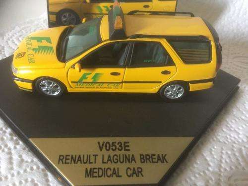 Vitesse - F1 Medical Car renault Laguna Break V053E  - 1:43 Scale