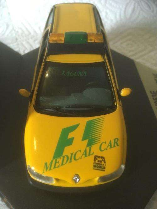 Vitesse - F1 Medical Car renault Laguna Break V053E  - 1:43 Scale