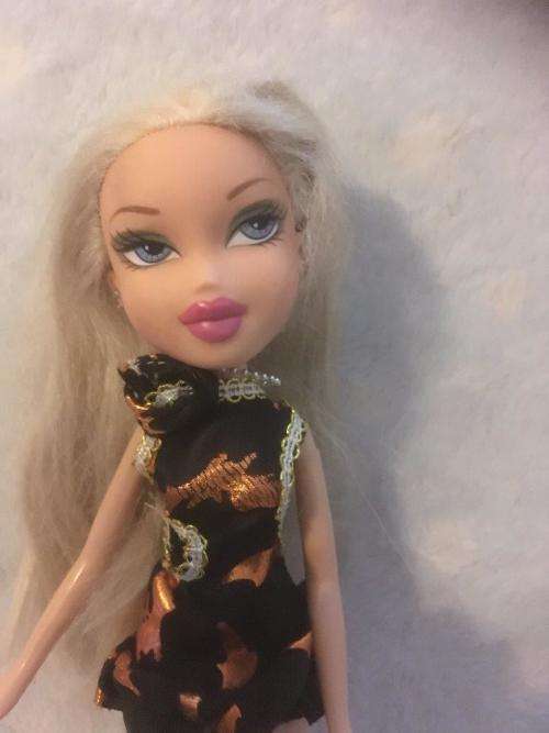 M.G.A Bratz Doll 2001