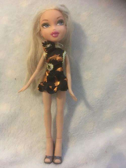 M.G.A Bratz Doll 2001