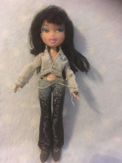 M.G.A Bratz Doll 2001