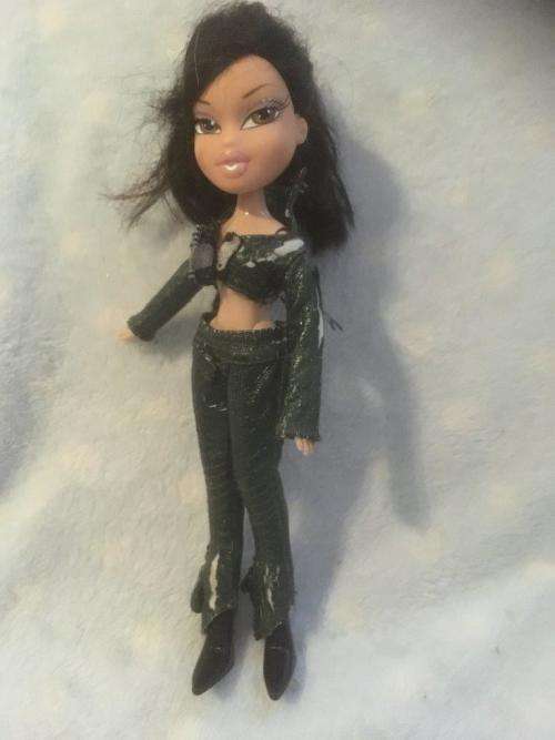 M.G.A Bratz Doll 2001