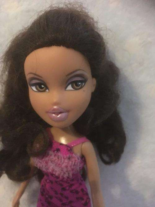 M.G.A Bratz Doll 2001