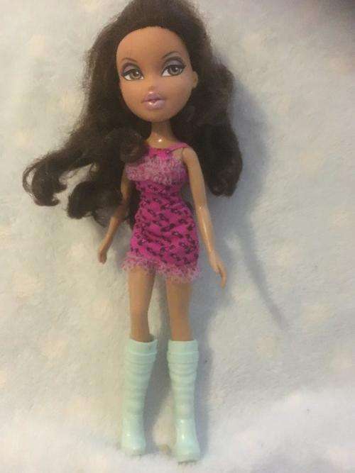 M.G.A Bratz Doll 2001