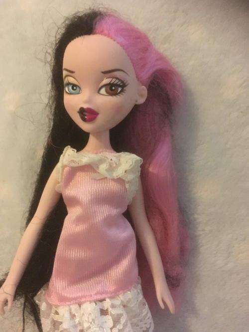 M.G.A Bratzillaz Doll 2012