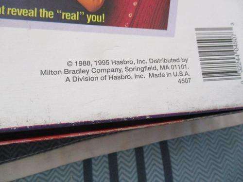 Girl Talk - Second Edition - The game of truth or dare - 1995 Hasbro Milton Bradley Made in USA