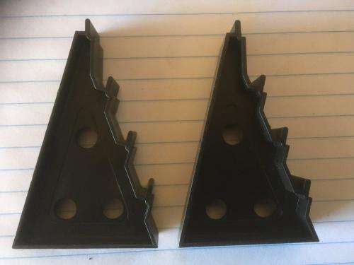 Scalextric Trackl Supports (2 in a Pack) 1:32 Scale (NOS)