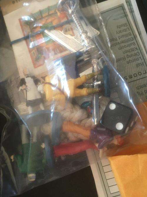 Clue - Parker Brothers Classic Detective Game - Parker Brothers