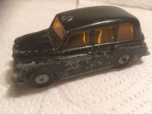 Lone Star London Taxi 1:50 Scale Made in England