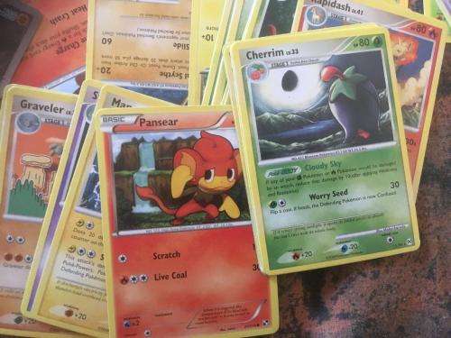 Job Lot: Pokemon Trading Cards (137)