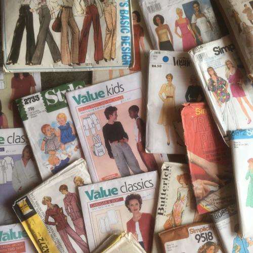 Job Lot of Sewing Patterns x 40 see pics and description