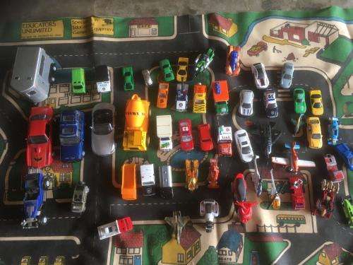 Job Lot of 52 Die Cast cars + Play Mat - See Pics and Description.